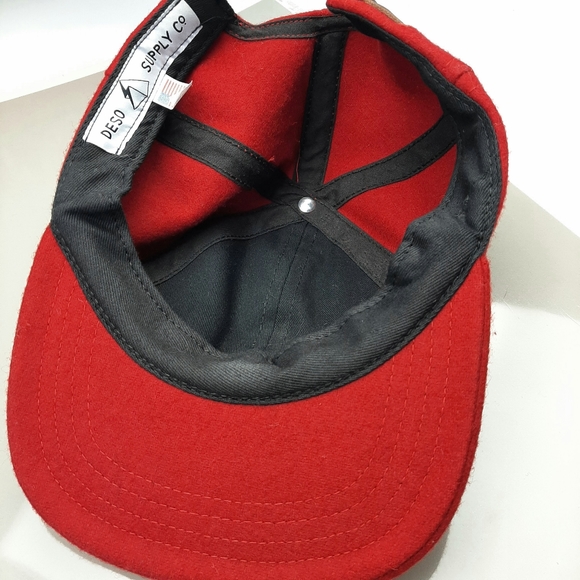 Deso Supply Co USA Adjustable Leather Strap Breathable Red & White Men's - Picture 6 of 10